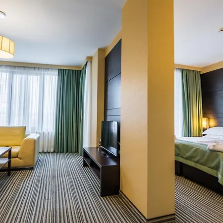 Ξενοδοχείο Western Olives - Free Pool & Parking Σόφια